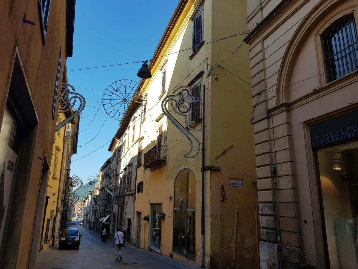 Bed and Breakfast Il Capitello Рієті Екстер'єр фото